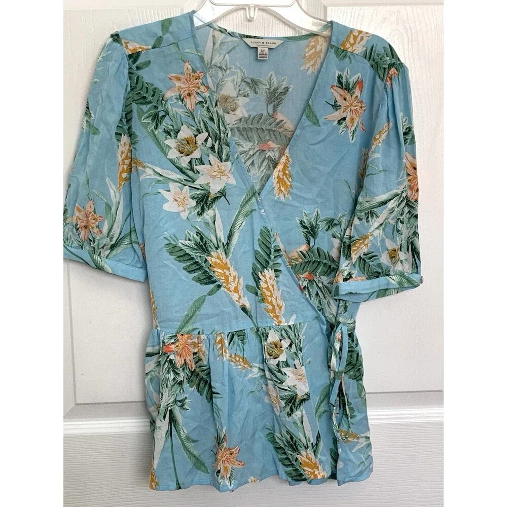 Lucky Brand Blue Tropical Floral Peplum Wrap Top Blouse Size S - Picture 3 of 6